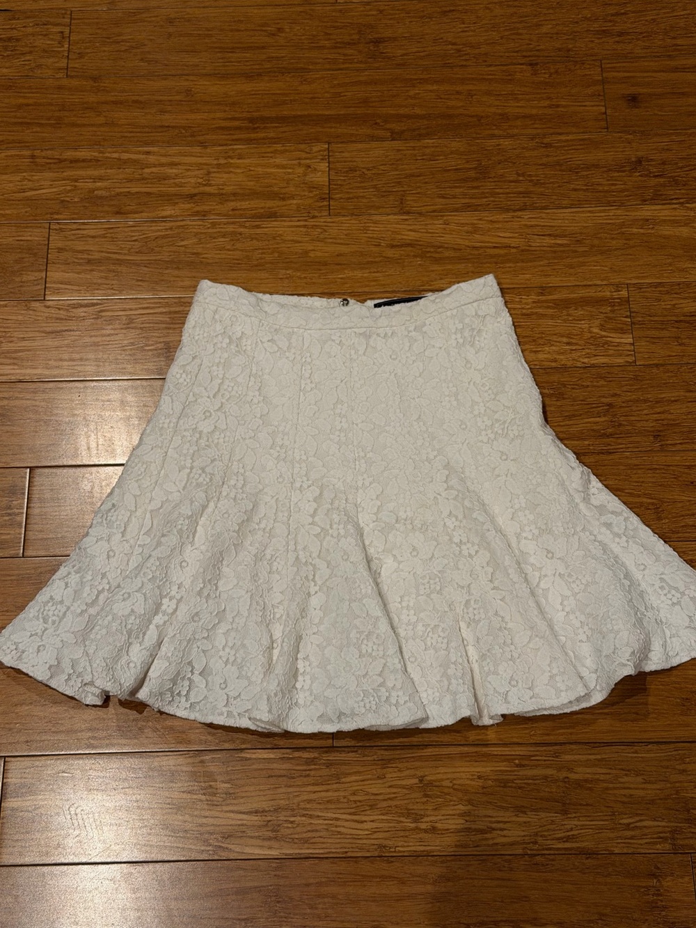 BCBGMAXAZRIA Quinnie pleated skirt.